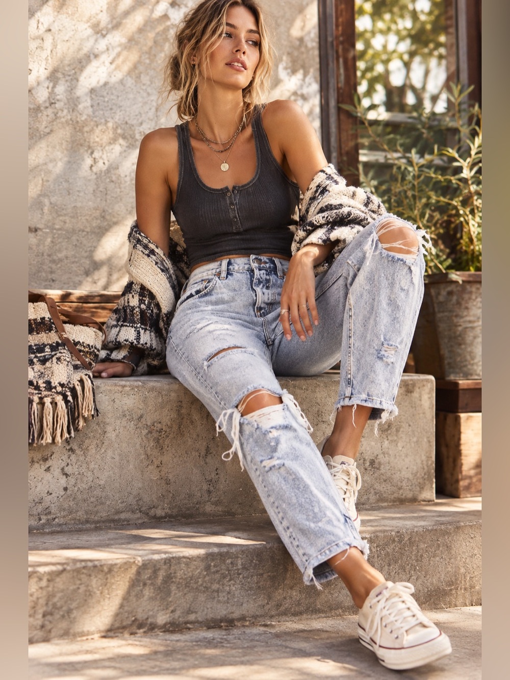 FREE PEOPLE Purple Rock Tapered Boyfriend Distressed Jeans Frayed Size25 $139NWT